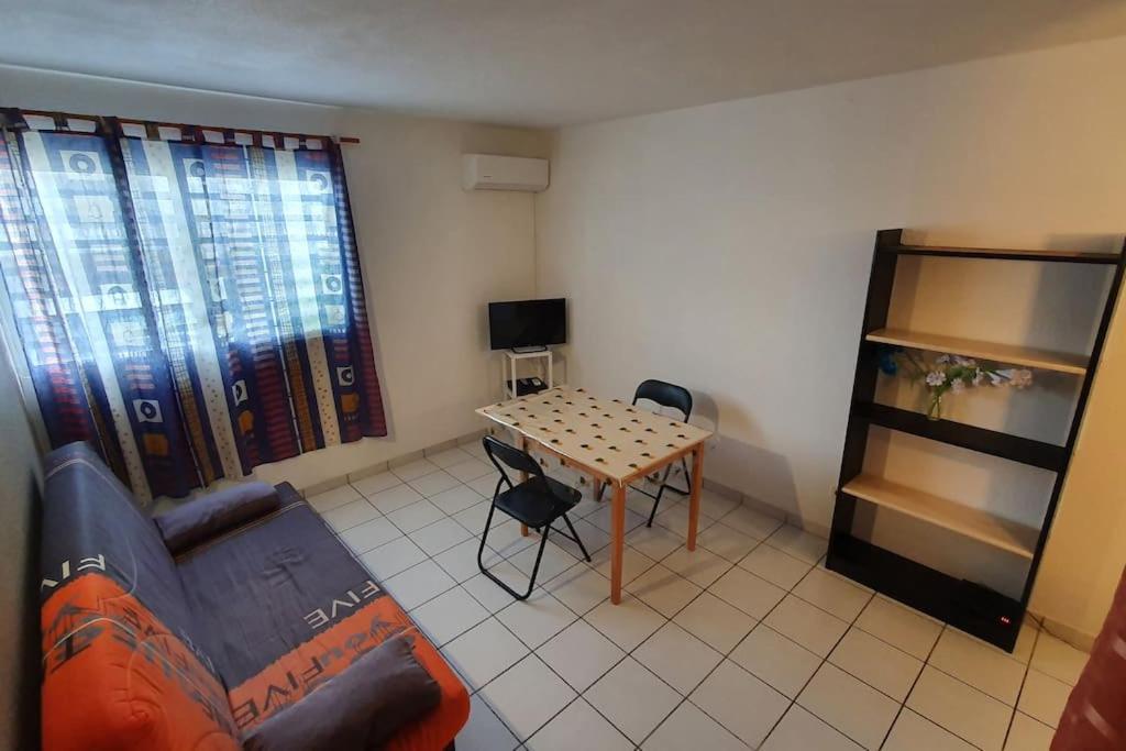 972D6 - Kaymit - Studio 20M2 Schoelcher Buitenkant foto